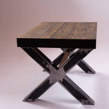 Reclaimed priedes galds